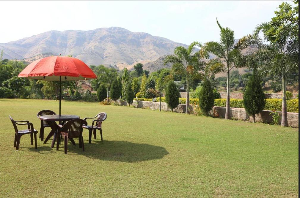 Meera Valley Resort By Nexottel Udajpur Exteriér fotografie
