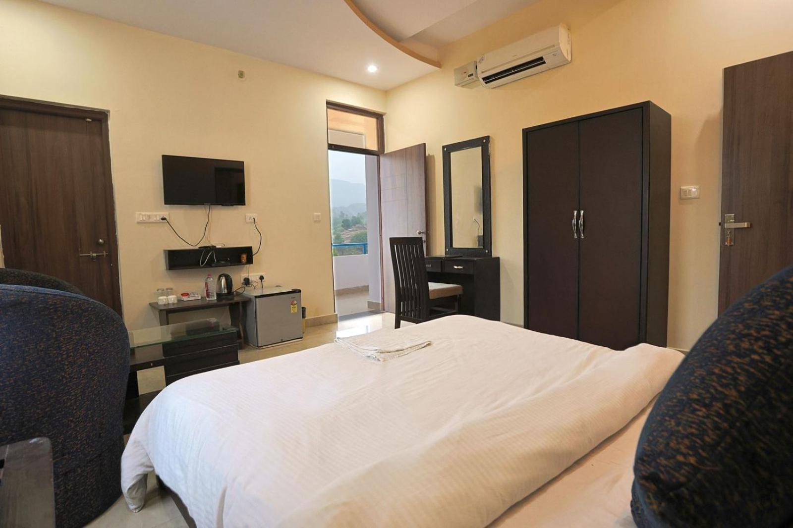 Meera Valley Resort By Nexottel Udajpur Exteriér fotografie